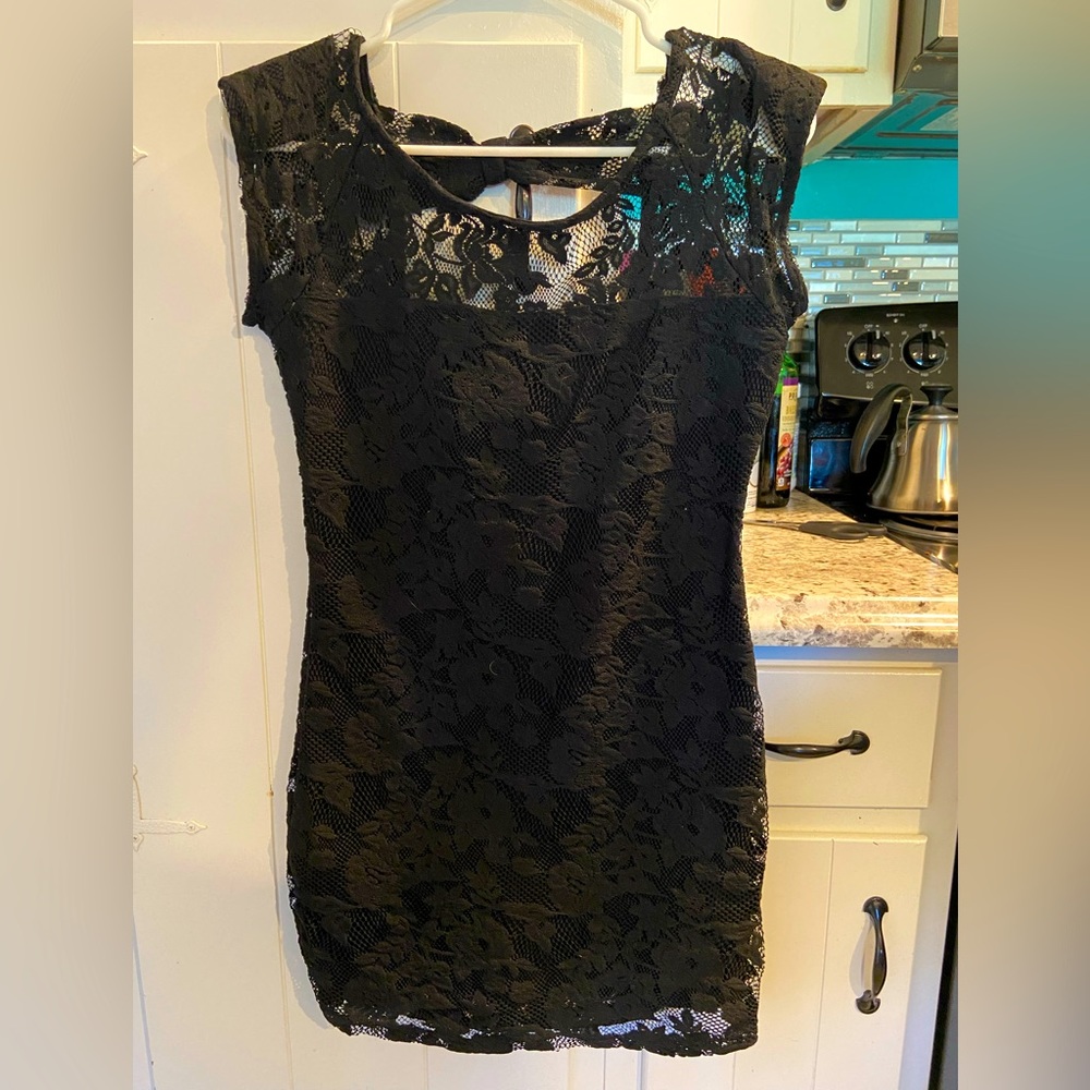 Bow-back black lace mini dress